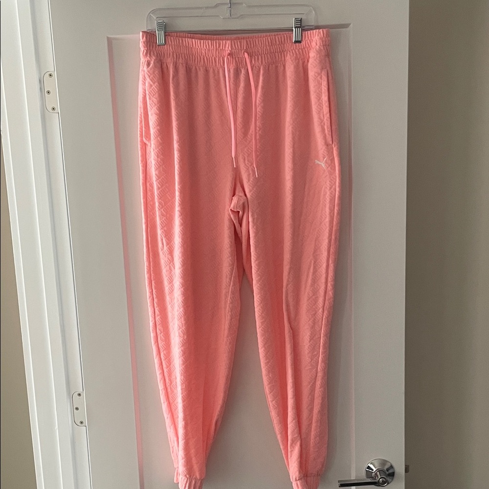 Puma Coral Track Pants & Hoodie Set - Picture 5 of 7